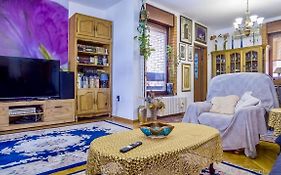 100 M2 Apartment In The Diplomatic Area