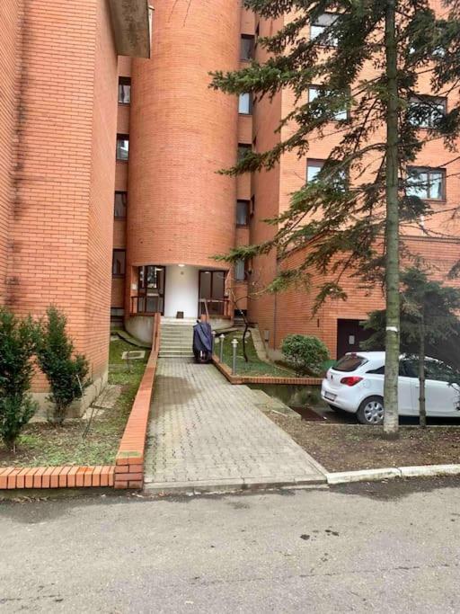 100 M2 Apartment In The Diplomatic Area Belgrad Exterior foto